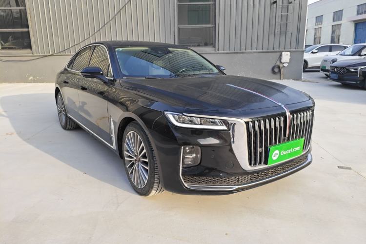 Used Hongqi H9 2023 2.0T Smart Connect Flagship Edition Front Right 45 Deg