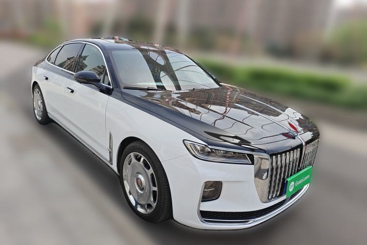 Used Hongqi H9 2023 2.0T Smart Connect Flagship Edition Front Right 45 Deg