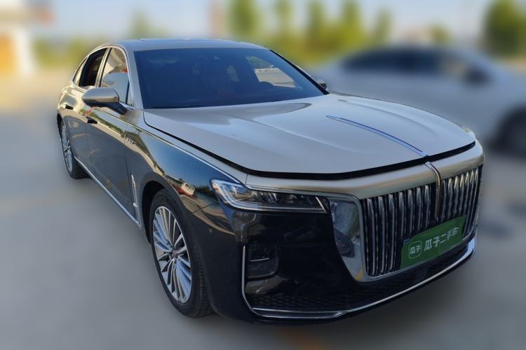 Used Hongqi H9 2023 2.0T Smart Connect Flagship Edition Front Right 45 Deg