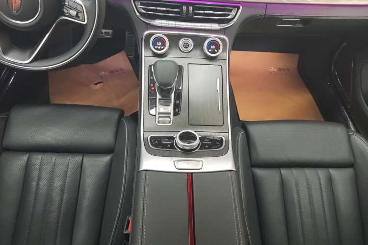 Used Hongqi H9 2023 2.0T Smart Connect Flagship Edition Gear Lever