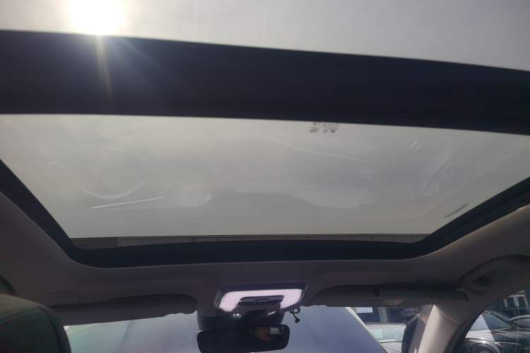 Used Hongqi H9 2023 2.0T Smart Connect Flagship Edition Headliner