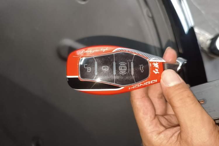 Used Hongqi H9 2023 2.0T Smart Connect Flagship Edition Interior 1