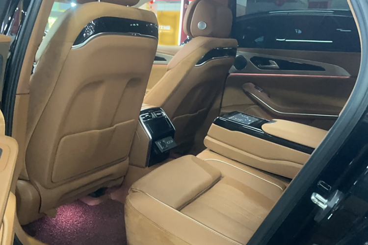Used Hongqi H9 2023 2.0T Smart Connect Flagship Edition Interior 1