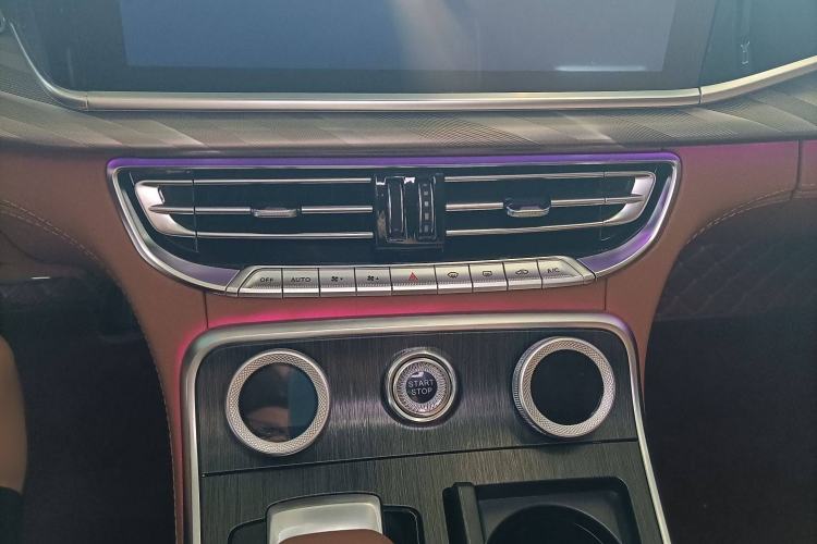 Used Hongqi H9 2023 2.0T Smart Connect Flagship Edition Interior 2