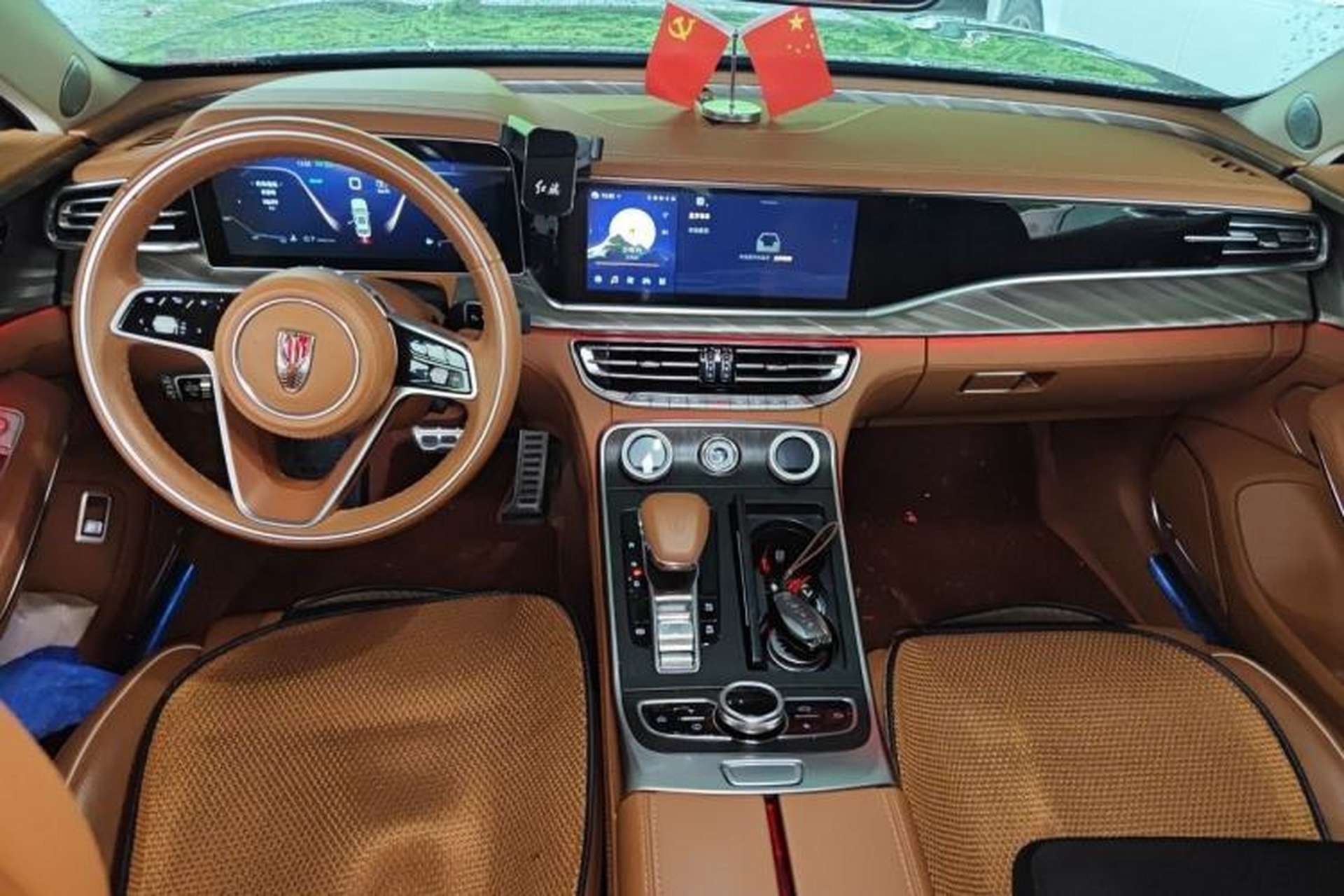 Used Hongqi H9 2023 2.0T Smart Connect Flagship Edition Interior 2