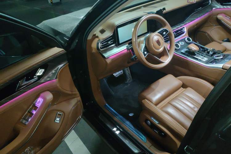 Used Hongqi H9 2023 2.0T Smart Connect Flagship Edition Interior 3