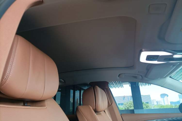 Used Hongqi H9 2023 2.0T Smart Connect Flagship Edition Interior 7