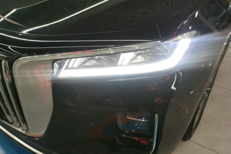 Used Hongqi H9 2023 2.0T Smart Connect Flagship Edition Left Front Headlight