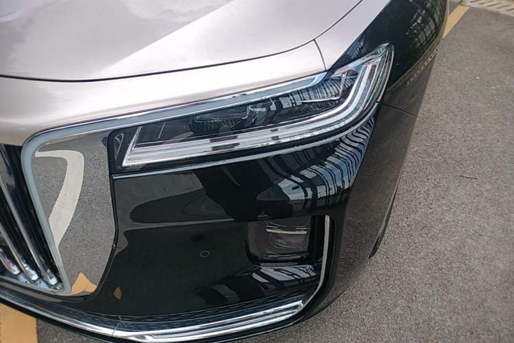 Used Hongqi H9 2023 2.0T Smart Connect Flagship Edition Left Front Headlight