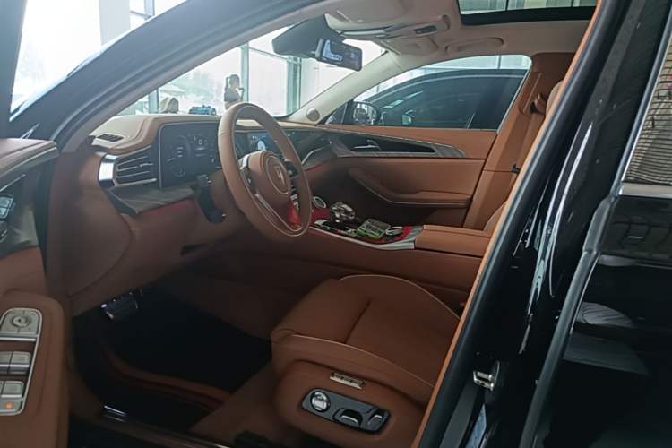 Used Hongqi H9 2023 2.0T Smart Connect Flagship Edition Left Front Seat
