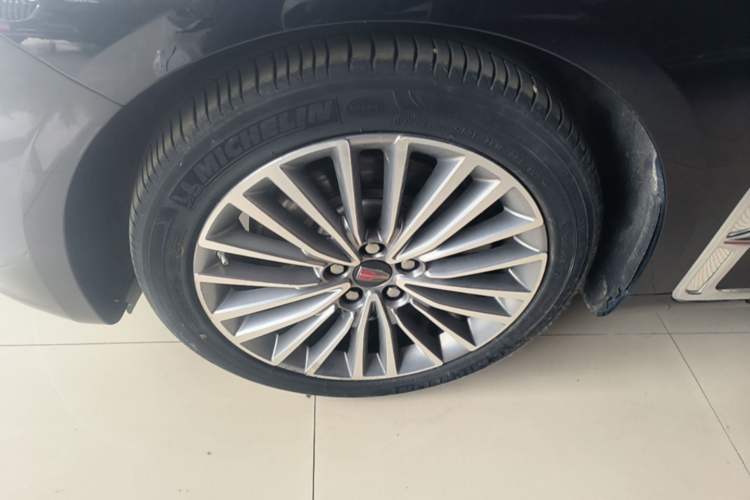 Used Hongqi H9 2023 2.0T Smart Connect Flagship Edition Left Front Wheel Hub