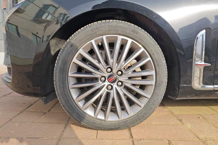 Used Hongqi H9 2023 2.0T Smart Connect Flagship Edition Left Front Wheel Hub