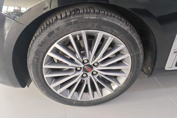 Used Hongqi H9 2023 2.0T Smart Connect Flagship Edition Left Front Wheel Hub