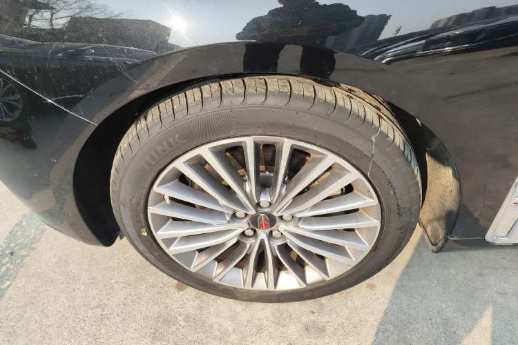 Used Hongqi H9 2023 2.0T Smart Connect Flagship Edition Left Front Wheel Hub