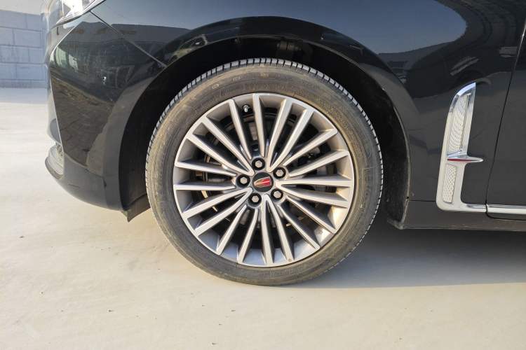 Used Hongqi H9 2023 2.0T Smart Connect Flagship Edition Left Front Wheel Hub