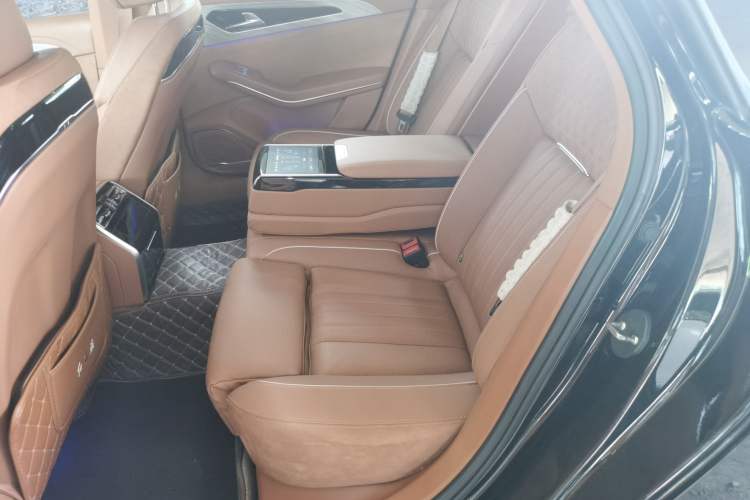 Used Hongqi H9 2023 2.0T Smart Connect Flagship Edition Left Rear Seat