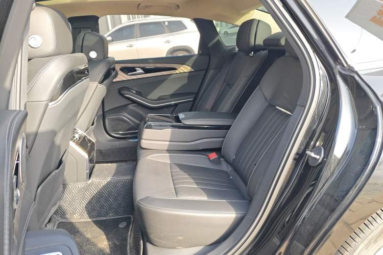Used Hongqi H9 2023 2.0T Smart Connect Flagship Edition Left Rear Seat