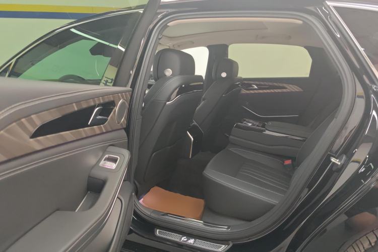 Used Hongqi H9 2023 2.0T Smart Connect Flagship Edition Left Rear Seat