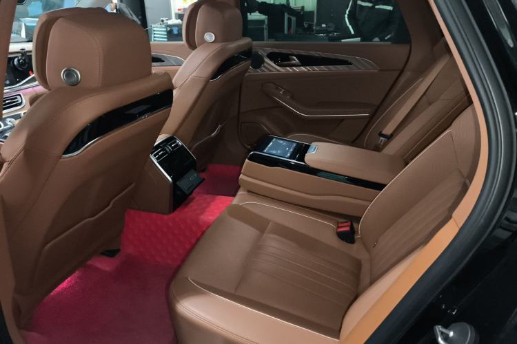 Used Hongqi H9 2023 2.0T Smart Connect Flagship Edition Left Rear Seat
