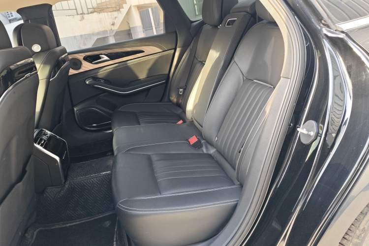 Used Hongqi H9 2023 2.0T Smart Connect Flagship Edition Left Rear Seat