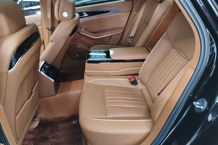 Used Hongqi H9 2023 2.0T Smart Connect Flagship Edition Left Rear Seat
