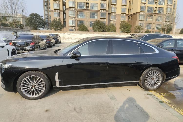 Used Hongqi H9 2023 2.0T Smart Connect Flagship Edition Left Side