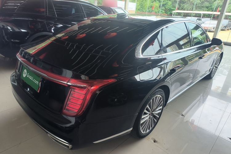 Used Hongqi H9 2023 2.0T Smart Connect Flagship Edition Rear Right 45 Deg