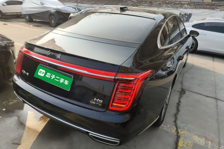 Used Hongqi H9 2023 2.0T Smart Connect Flagship Edition Rear Right 45 Deg