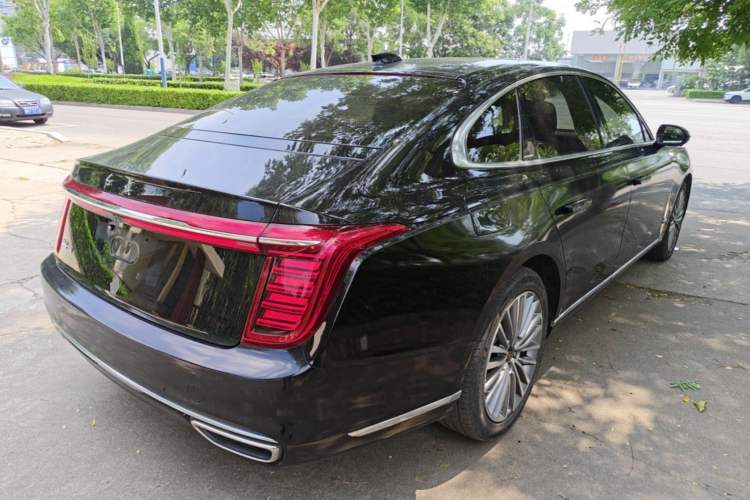 Used Hongqi H9 2023 2.0T Smart Connect Flagship Edition Rear Right 45 Deg