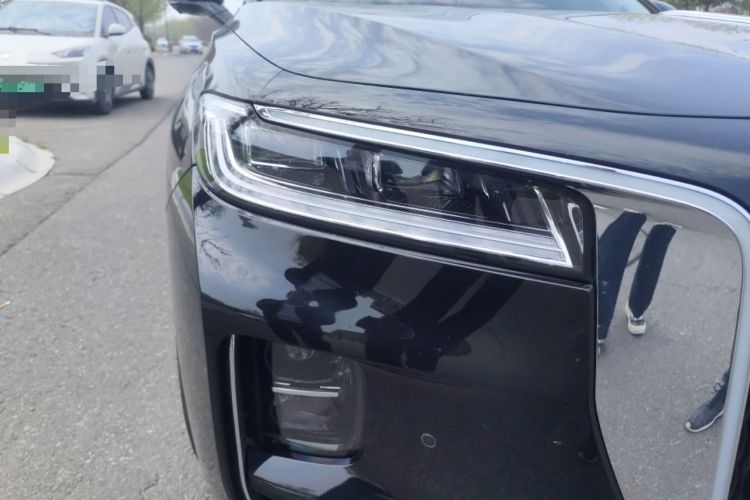 Used Hongqi H9 2023 2.0T Smart Connect Flagship Edition Right Front Headlight