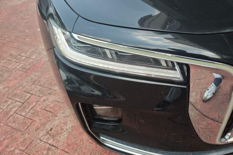 Used Hongqi H9 2023 2.0T Smart Connect Flagship Edition Right Front Headlight