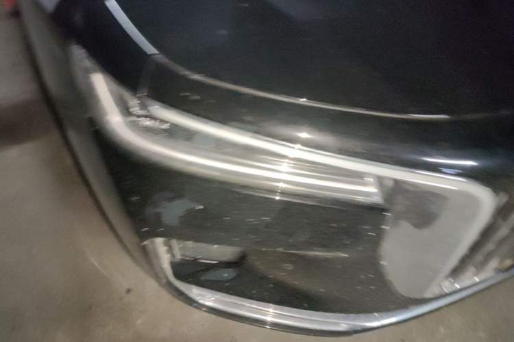Used Hongqi H9 2023 2.0T Smart Connect Flagship Edition Right Front Headlight