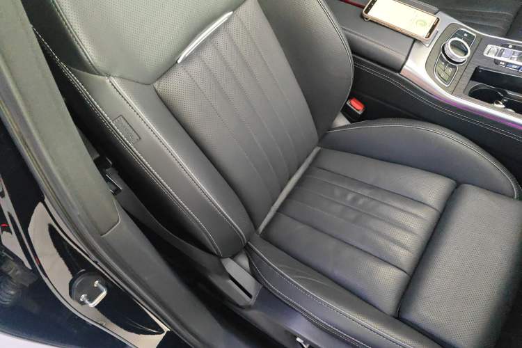 Used Hongqi H9 2023 2.0T Smart Connect Flagship Edition Right Front Seat