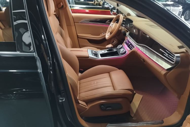 Used Hongqi H9 2023 2.0T Smart Connect Flagship Edition Right Front Seat
