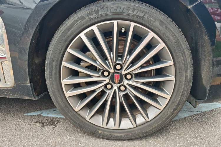 Used Hongqi H9 2023 2.0T Smart Connect Flagship Edition Right Front Wheel Hub
