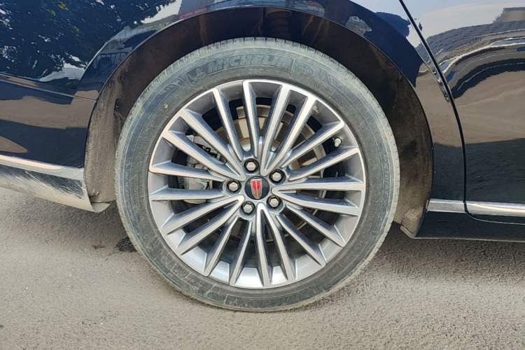 Used Hongqi H9 2023 2.0T Smart Connect Flagship Edition Right Rear Wheel Hub