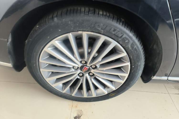 Used Hongqi H9 2023 2.0T Smart Connect Flagship Edition Right Rear Wheel Hub