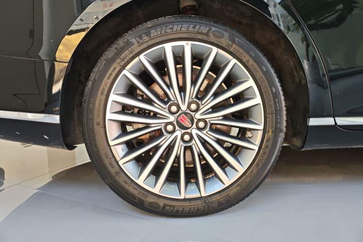 Used Hongqi H9 2023 2.0T Smart Connect Flagship Edition Right Rear Wheel Hub