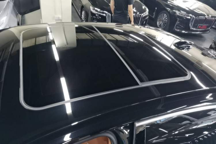 Used Hongqi H9 2023 2.0T Smart Connect Flagship Edition Roof