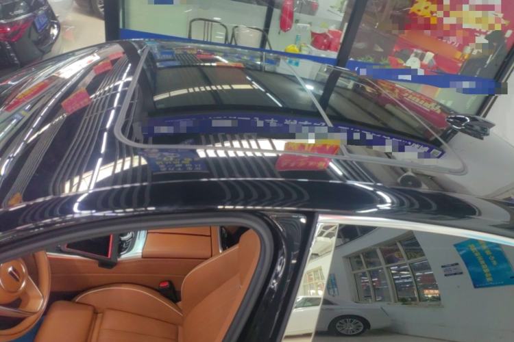Used Hongqi H9 2023 2.0T Smart Connect Flagship Edition Roof