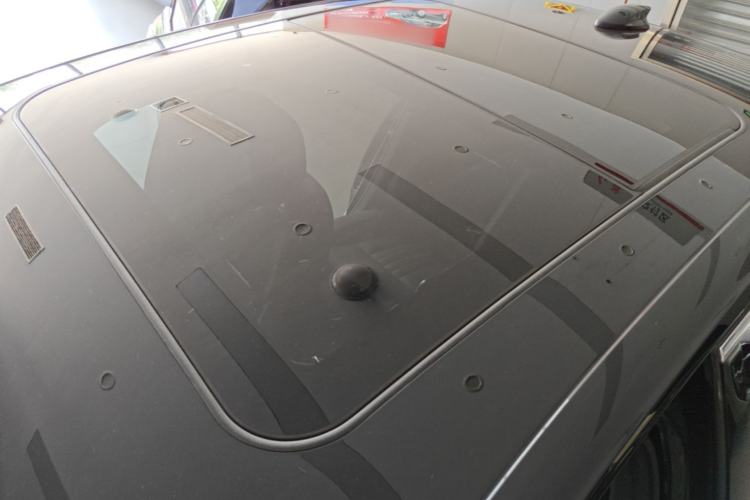 Used Hongqi H9 2023 2.0T Smart Connect Flagship Edition Roof