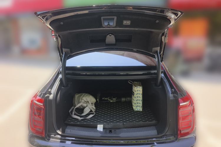 Used Hongqi H9 2023 2.0T Smart Connect Flagship Edition Trunk
