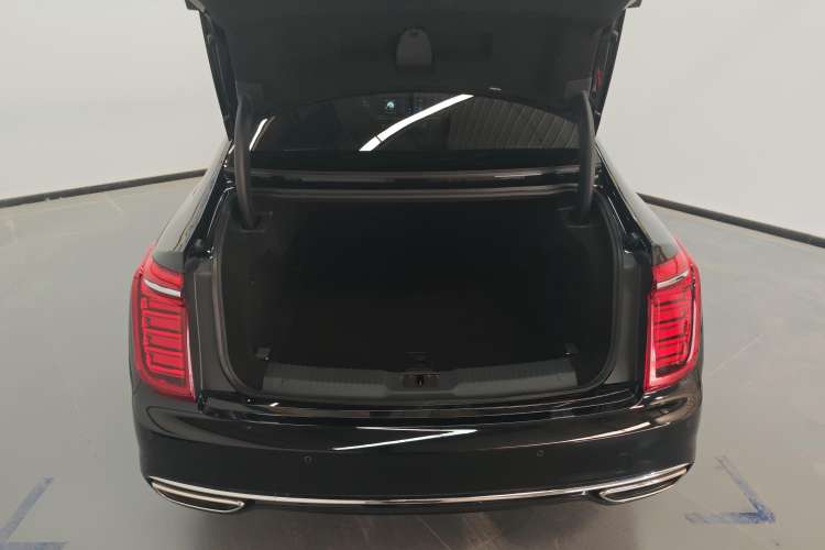 Used Hongqi H9 2023 2.0T Smart Connect Flagship Edition Trunk
