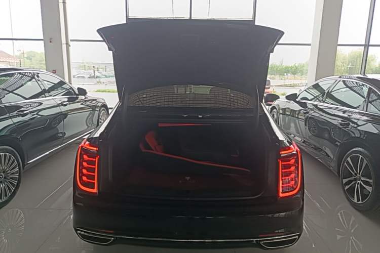 Used Hongqi H9 2023 2.0T Smart Connect Flagship Edition Trunk