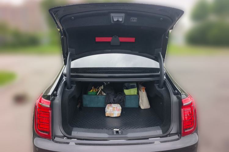 Used Hongqi H9 2023 2.0T Smart Connect Flagship Edition Trunk