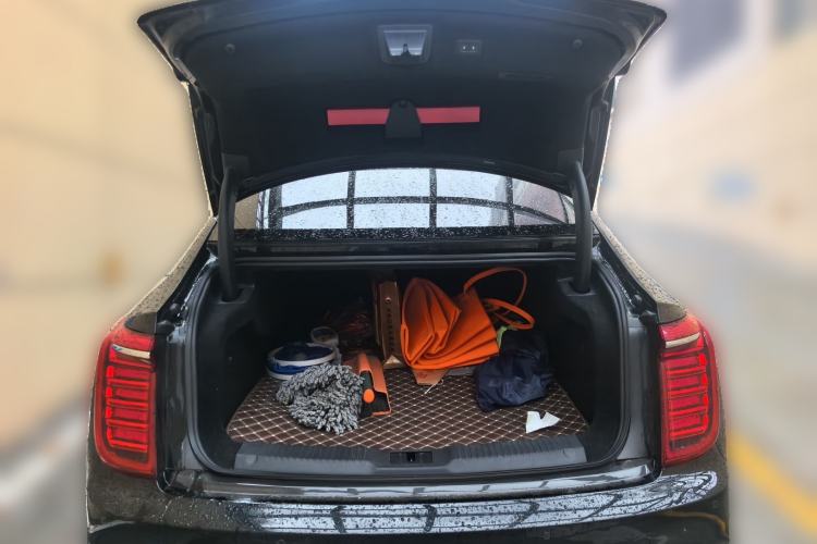 Used Hongqi H9 2023 2.0T Smart Connect Flagship Edition Trunk