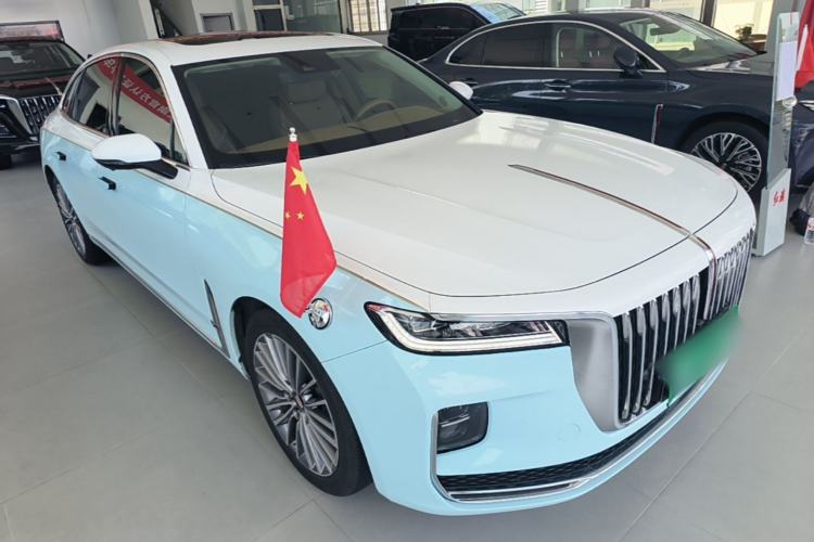 Used Hongqi H9 2023 2.0T Smart Connect Flagship Edition Front Right 45 Deg