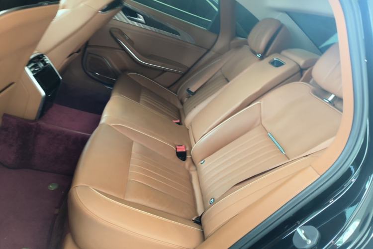 Used Hongqi H9 2023 2.0T Smart Connect Flagship Edition Left Rear Seat