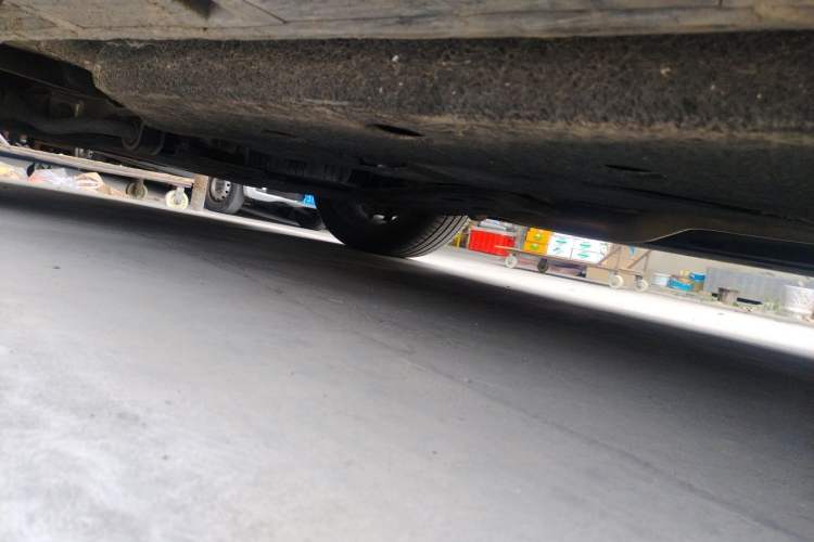 Used Hongqi H9 2023 2.0T Smart Connect Flagship Edition Chassis Front Left