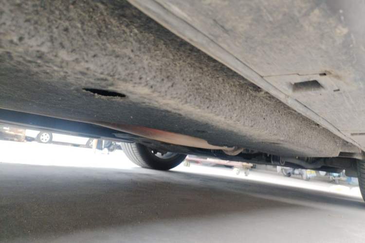 Used Hongqi H9 2023 2.0T Smart Connect Flagship Edition Chassis Front Right